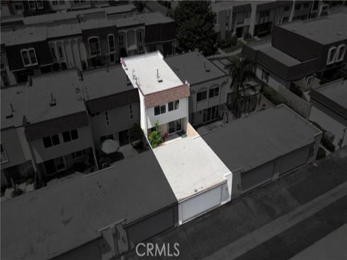 9705 Port Royal Circle, Huntington Beach, CA