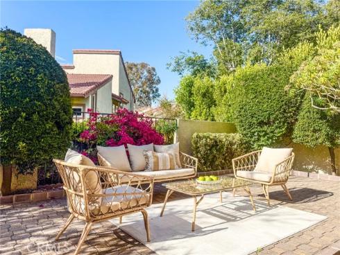 8405 Sweetwater Circle, Huntington Beach, CA