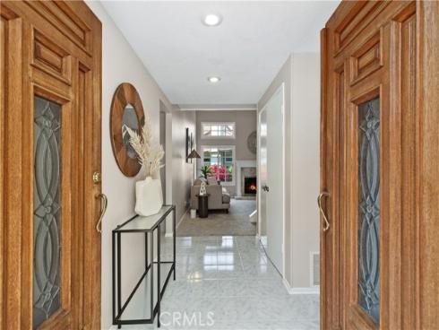 8405 Sweetwater Circle, Huntington Beach, CA