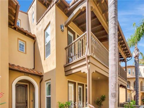 21358 Cieza Circle, Huntington Beach, CA