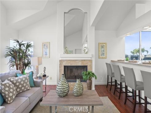 16778  Bayview  B  Drive, Huntington Beach, CA