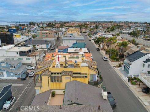 16778  Bayview  B  Drive, Huntington Beach, CA