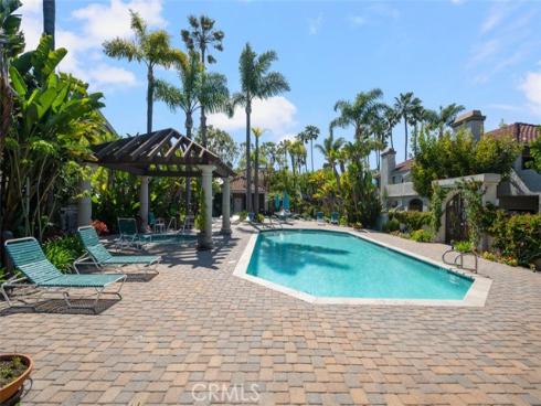 4822  Tiara  104  Drive, Huntington Beach, CA