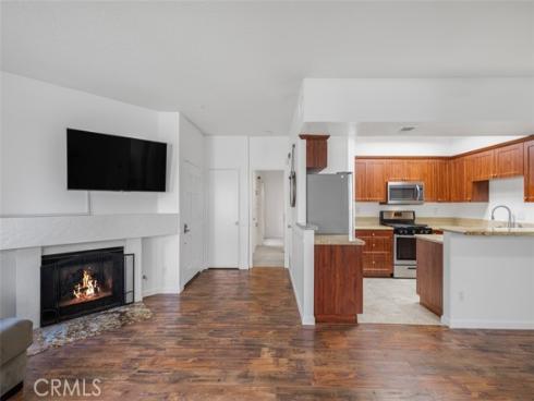 4822  Tiara  104  Drive, Huntington Beach, CA