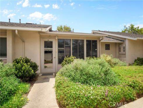 8686 Merced 1007B Circle, Huntington Beach, CA