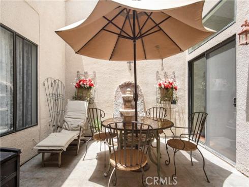 8686 Merced 1007B Circle, Huntington Beach, CA