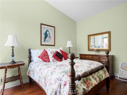 8686 Merced 1007B Circle, Huntington Beach, CA