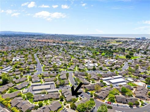 8686 Merced 1007B Circle, Huntington Beach, CA