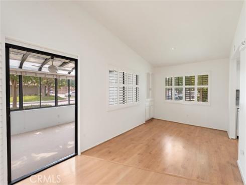 8877 Tulare 312D Drive, Huntington Beach, CA