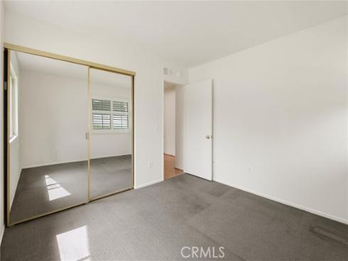 8877 Tulare 312D Drive, Huntington Beach, CA