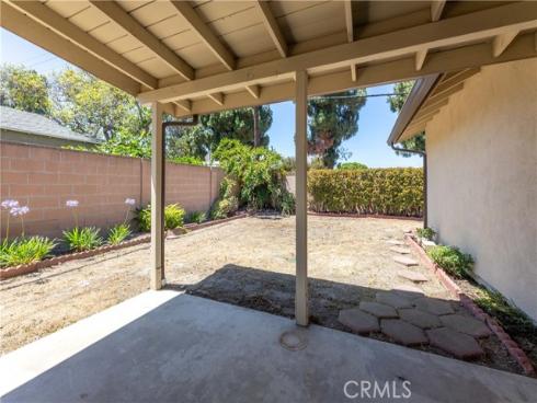 15011 Rice Circle, Huntington Beach, CA