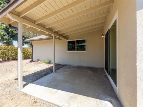 15011 Rice Circle, Huntington Beach, CA