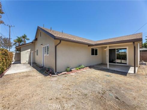 15011 Rice Circle, Huntington Beach, CA