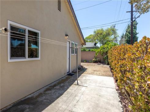 15011 Rice Circle, Huntington Beach, CA