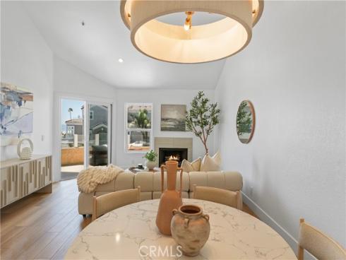 2000  Pacific Coast Highway  313 , Huntington Beach, CA