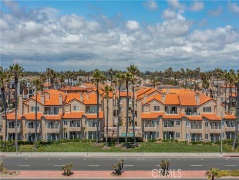 2000  Pacific Coast Highway  313 , Huntington Beach, CA