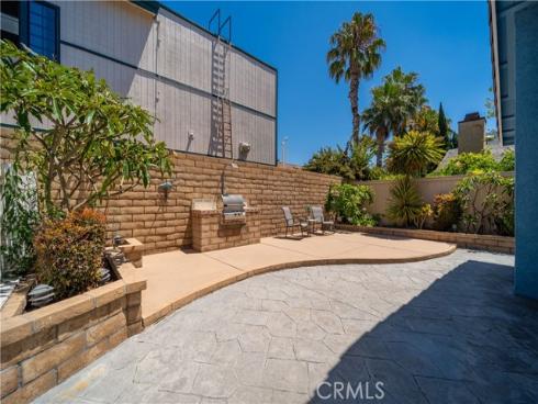 811 Oceanhill Drive, Huntington Beach, CA