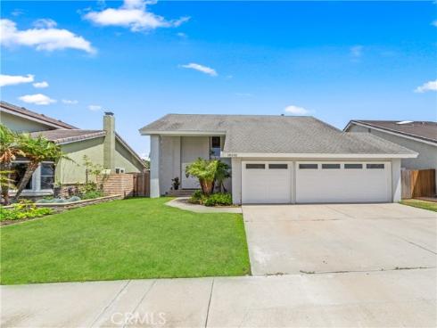 18202  Foss   Lane, Huntington Beach, CA
