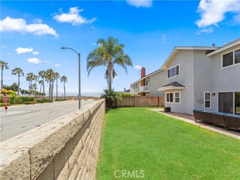 18202  Foss   Lane, Huntington Beach, CA