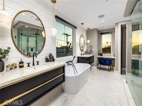 613 13th Street, Huntington Beach, CA