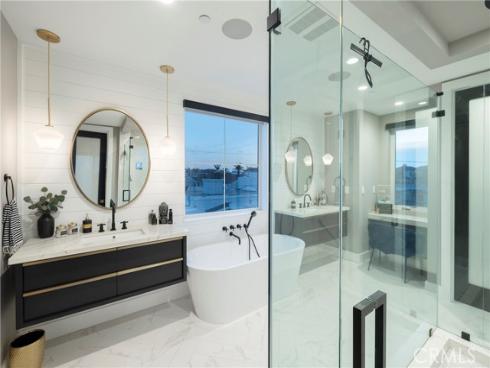 613 13th Street, Huntington Beach, CA