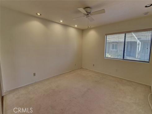 8566  Larkhall  808A  Circle, Huntington Beach, CA