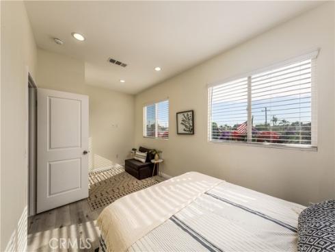 6051 Summerdale Drive, Huntington Beach, CA