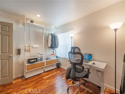 3962  Mistral   Drive, Huntington Beach, CA