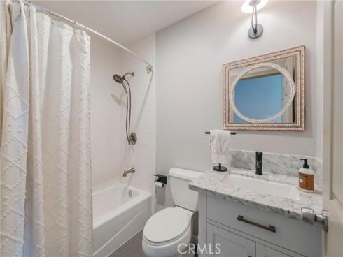 3962  Mistral   Drive, Huntington Beach, CA