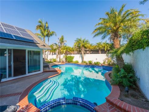 3962  Mistral   Drive, Huntington Beach, CA