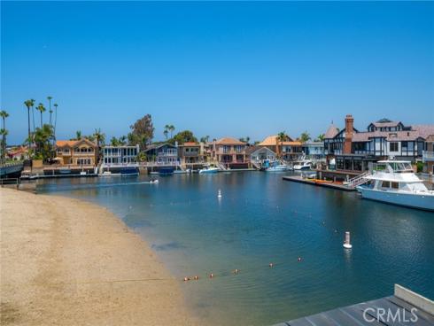 3962  Mistral   Drive, Huntington Beach, CA