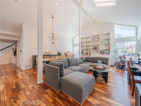 3962  Mistral   Drive, Huntington Beach, CA