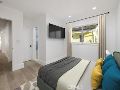 1821  Lake   Street, Huntington Beach, CA