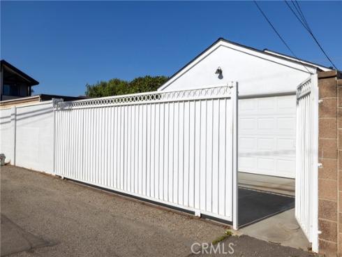 1821  Lake   Street, Huntington Beach, CA