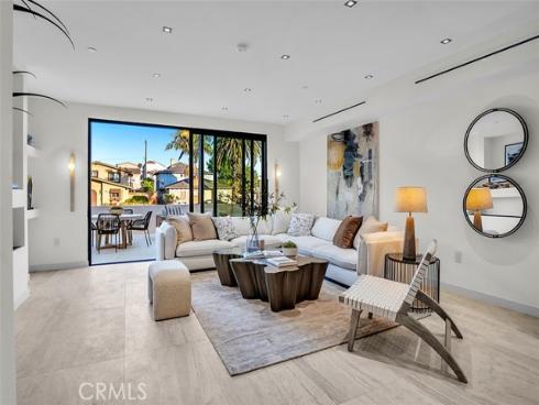 505 17th Street, Huntington Beach, CA