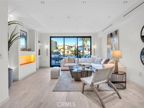 505 17th Street, Huntington Beach, CA