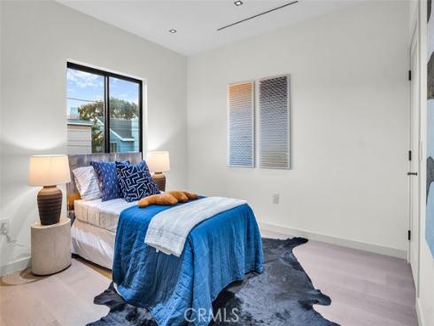 505 17th Street, Huntington Beach, CA