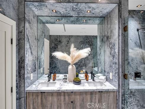 505 17th Street, Huntington Beach, CA