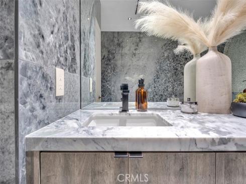 505 17th Street, Huntington Beach, CA