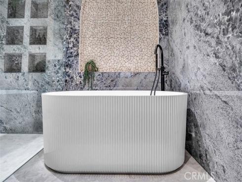 505 17th Street, Huntington Beach, CA