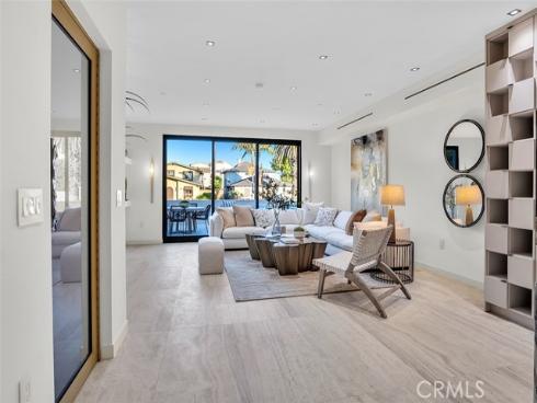 505 17th Street, Huntington Beach, CA