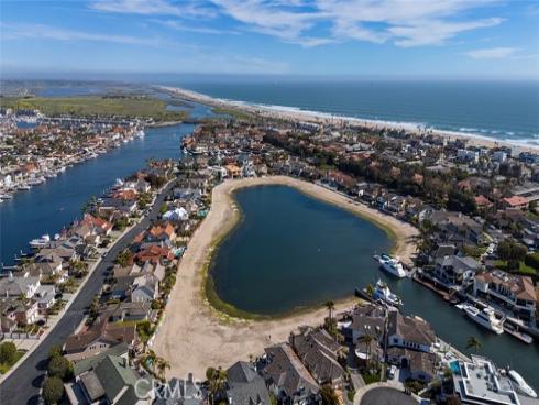 17022  Marinabay   Drive, Huntington Beach, CA