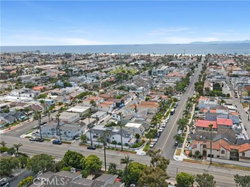 627  19th   Street, Huntington Beach, CA