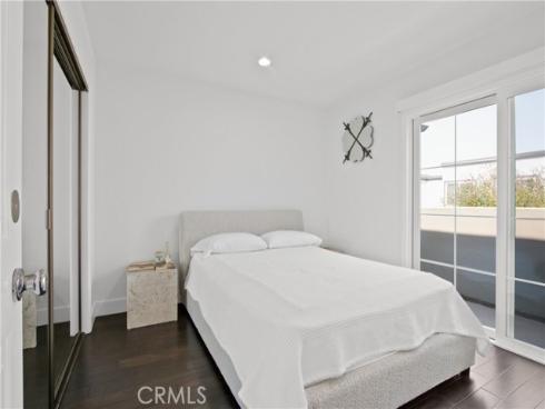 19355  Maidstone   Lane, Huntington Beach, CA