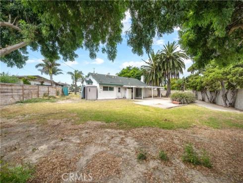 8462 Tern Circle, Huntington Beach, CA