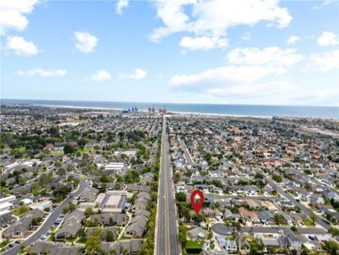 8462 Tern Circle, Huntington Beach, CA