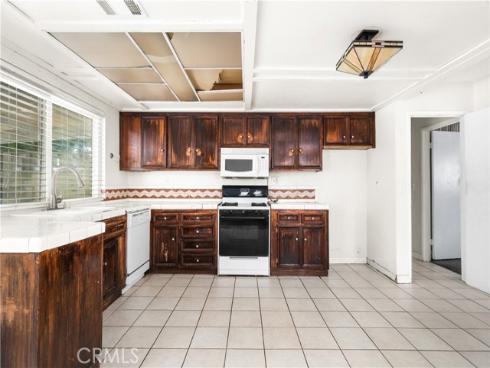 8462 Tern Circle, Huntington Beach, CA