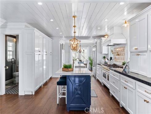 208  Indianapolis   Avenue, Huntington Beach, CA