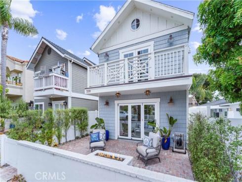 208  Indianapolis   Avenue, Huntington Beach, CA