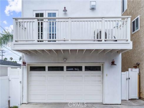 208  Indianapolis   Avenue, Huntington Beach, CA